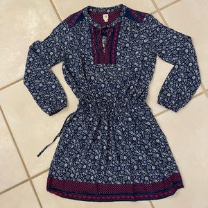 GAP lovely floral woman dress, navy/pink color, size S. Good condition.